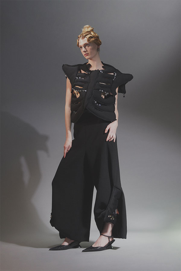Top by Keren Stephanie Ferreira, BA Fashion Design; Trouser by Katarina Putsch, BA Fashion Design
